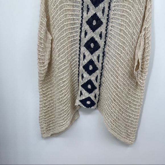 Roffe Accessories Open Knit Drop Shoulder Relaxed Printed Cardigan Sweater - Picture 6 of 8